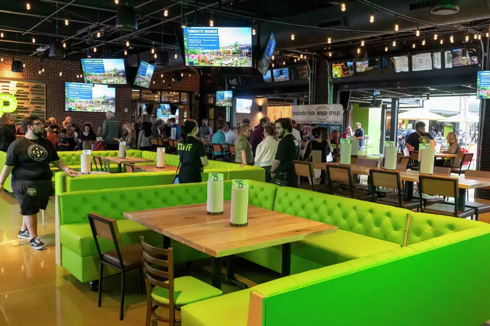 First look: Pickleball restaurant chain backed by Travis Kelce expands to Houston area
